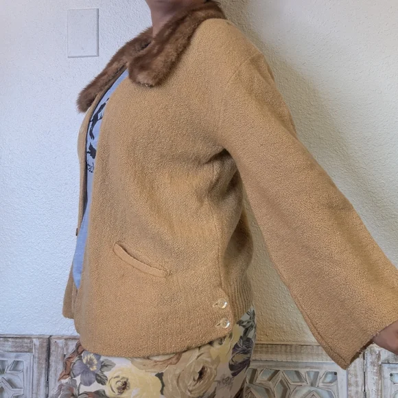 1940s/50s Mohpac Campus Fur Collar Cardigan - Picture 4 of 13